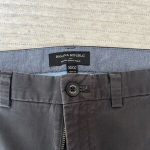 banana republic chino pants size 30X32